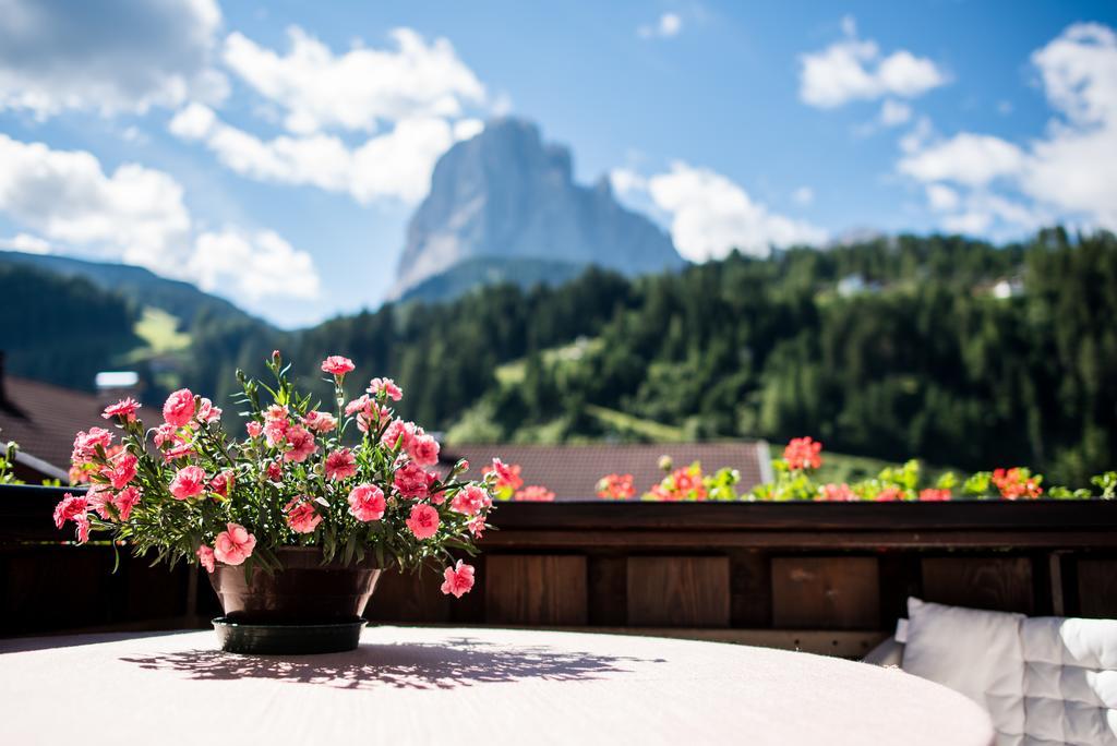 Garni Le Chalet Santa Cristina Val Gardena Kültér fotó